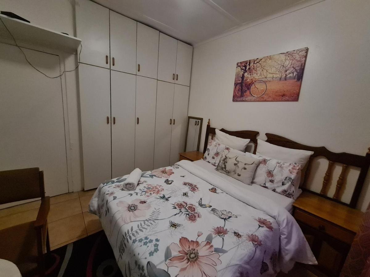 Zenith House Boston Self Catering Accomodation Cidade Do Cabo Exterior foto